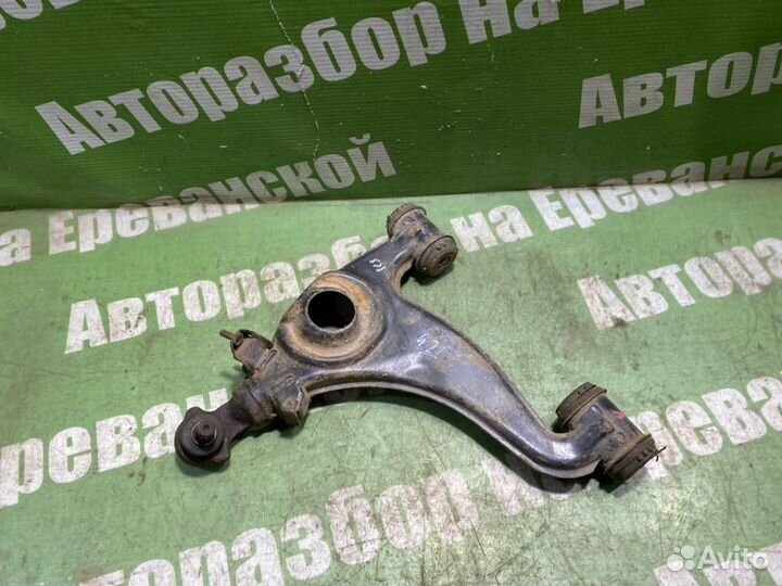 Рычаг подвески нижний передний левый Mercedes