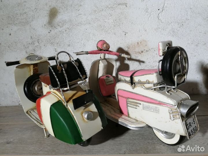 Модель скутера Мотороллера