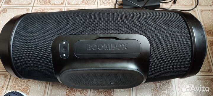 Колонка JBL boombox