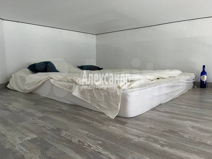 Комната 20 м² в > 9-к., 5/6 эт.