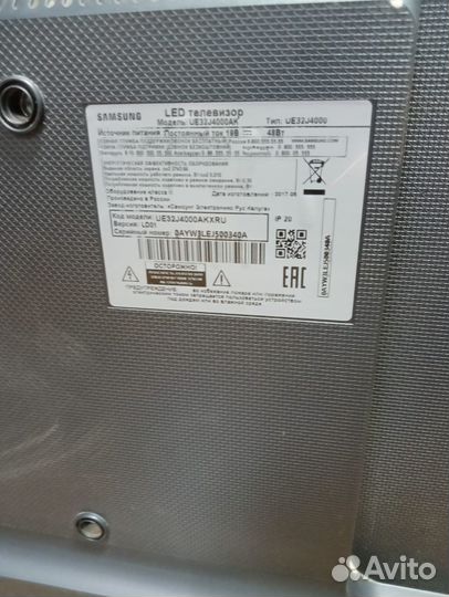 Телевизор Samsung UE32J4000AK