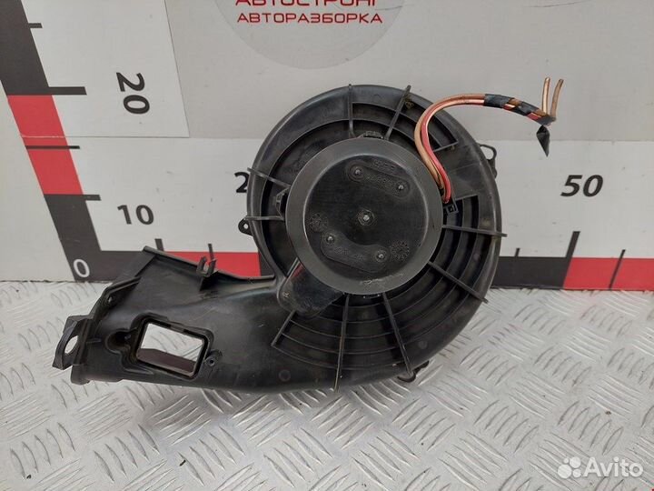 Моторчик печки для Opel Meriva A 13124703