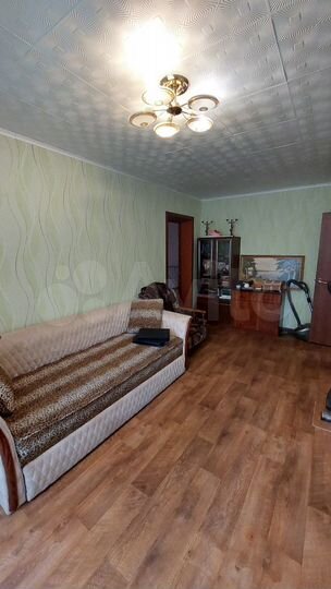 4-к. квартира, 78 м², 2/5 эт.