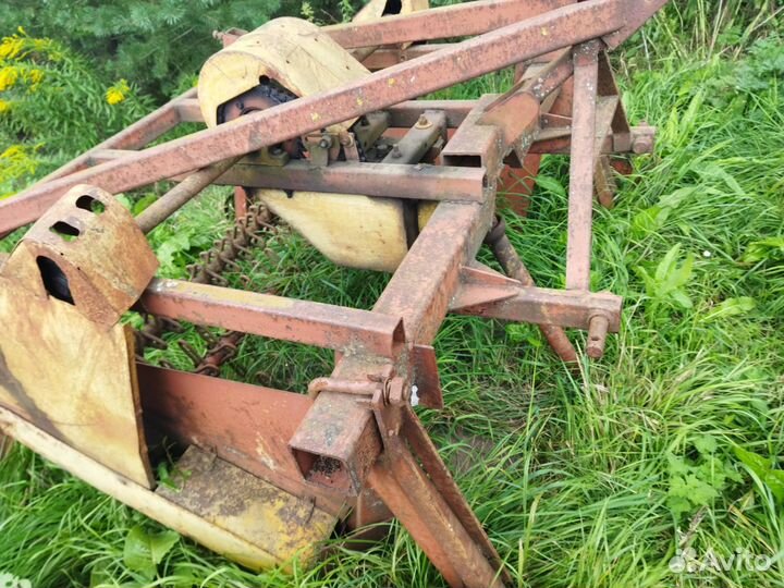 Копатель корнеплодов Agromet Z-609, 2003