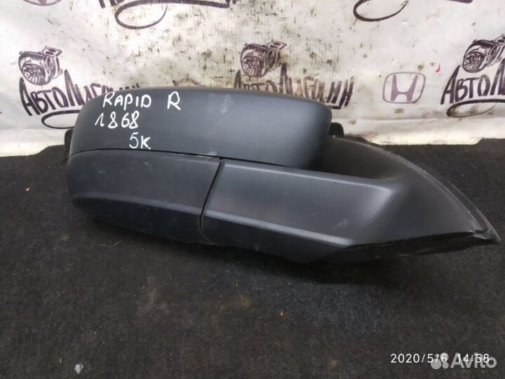 Зеркало правое Skoda Rapid CWV 2017
