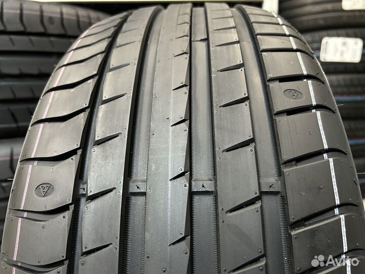 Triangle EffeXSport TH202 245/45 R19 102Y