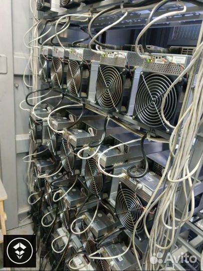 Асик майнер Whatsminer M30S+ 92TH/s