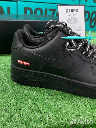 Nike Air Force 1 Supreme Черные Poizon