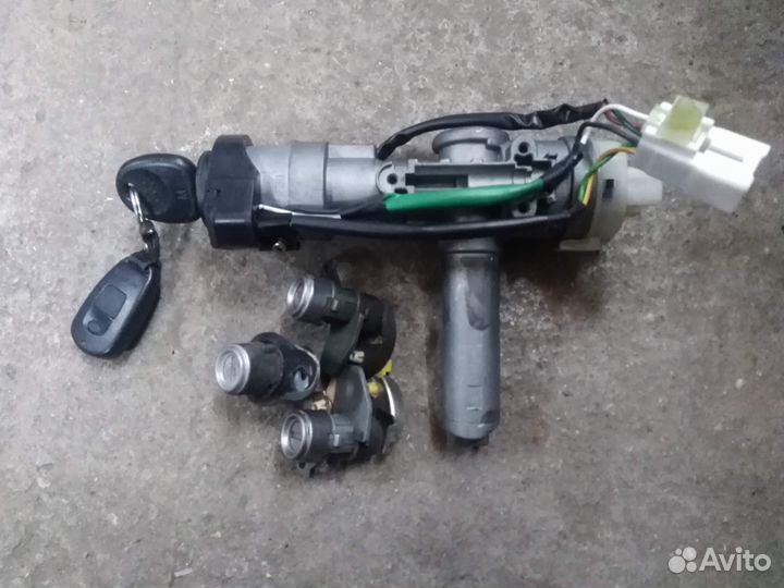 Замок зажигания Хёндай Санта фе Классик