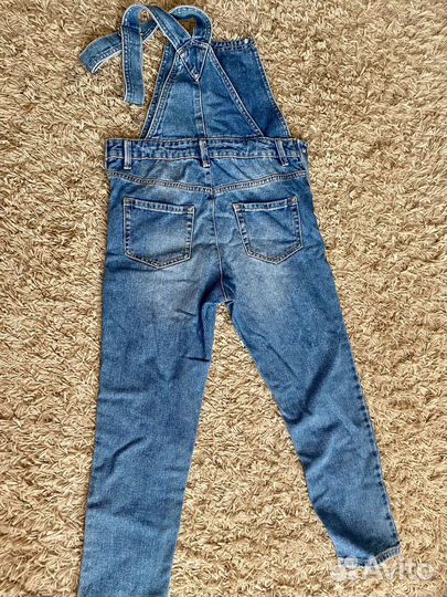 Комбинезон джинсовый для девочки140 см