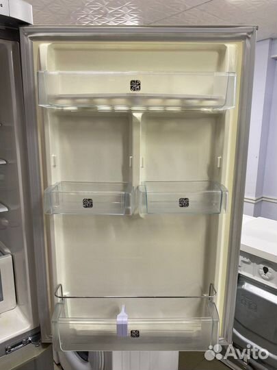 Холодильник *No Frost*, 