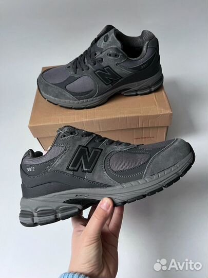 New balance 2002r зимние