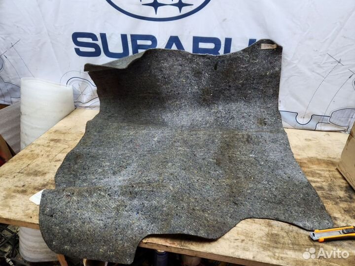 Обшивка багажника Subaru Impreza GD оригинал седан