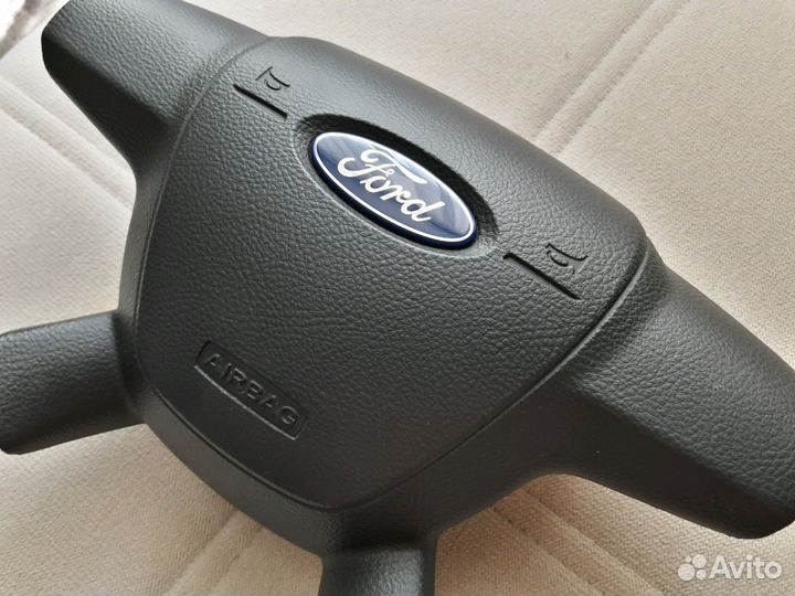 Подушка безапасности в руль