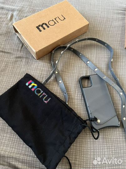 Чехол на iPhone 11 в виде кросс боди