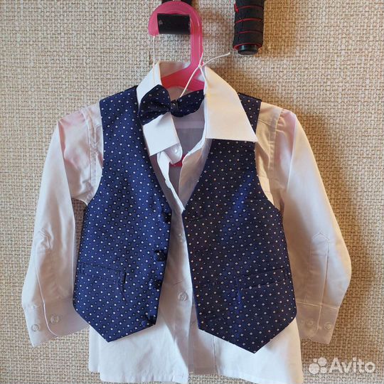 Костюм нарядный для мальчика 3 года