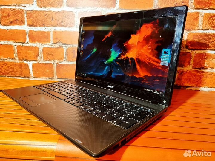 Acer Aspire 5552 - Athlon X2 \ 3 Озу \ SSD