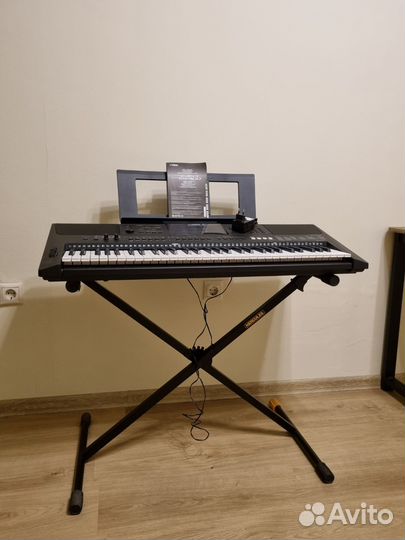 Синтезатор Yamaha psr e453