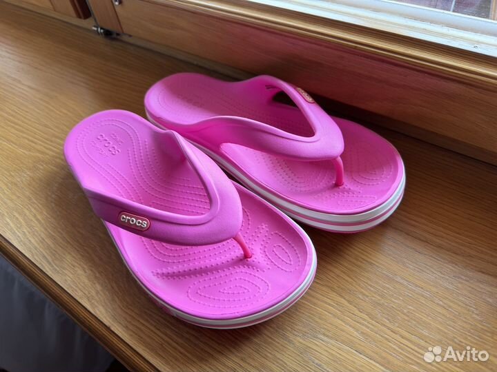 Шлепанцы crocs женские