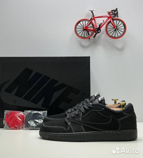 Air Jordan 1 Low OG x Travis Scott 
