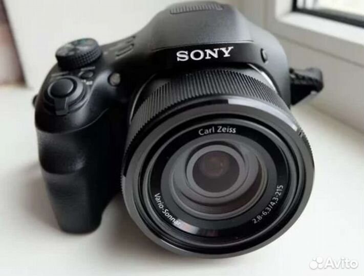 Зеркальный фотоаппарат Sony hx300