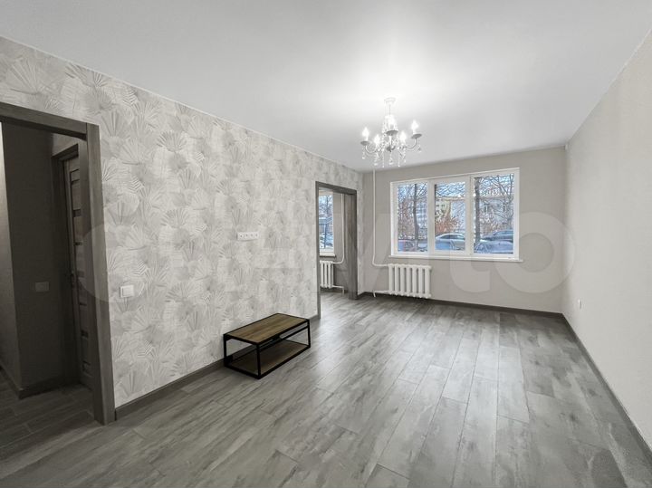 2-к. квартира, 44 м², 1/5 эт.