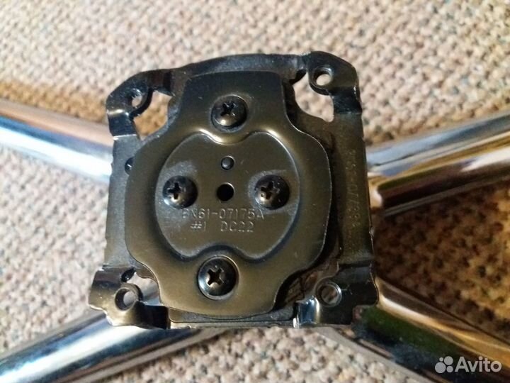 Подставка для телевизора Samsung BN 96-16720E