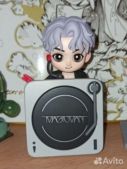 Фигурка Pop Mart Jackson Wang Coachella