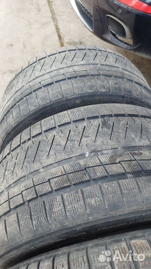 Triangle Snowlink TWT02 275/40 R20 и 315/35 R20
