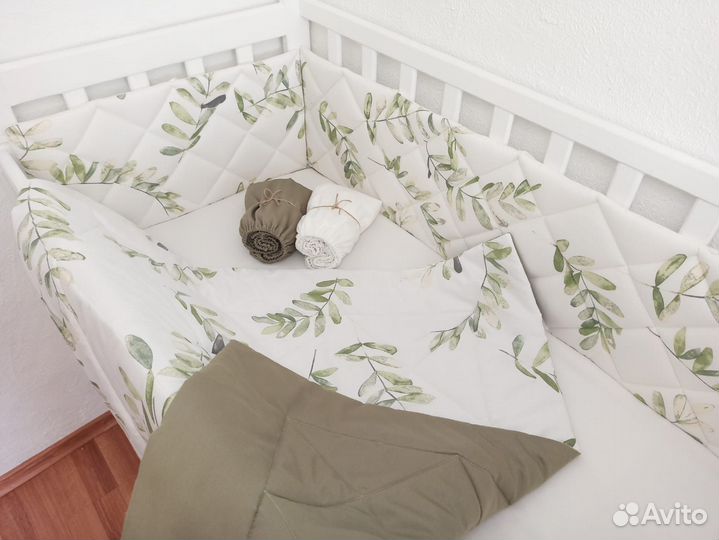 Бортики в кроватку детскую