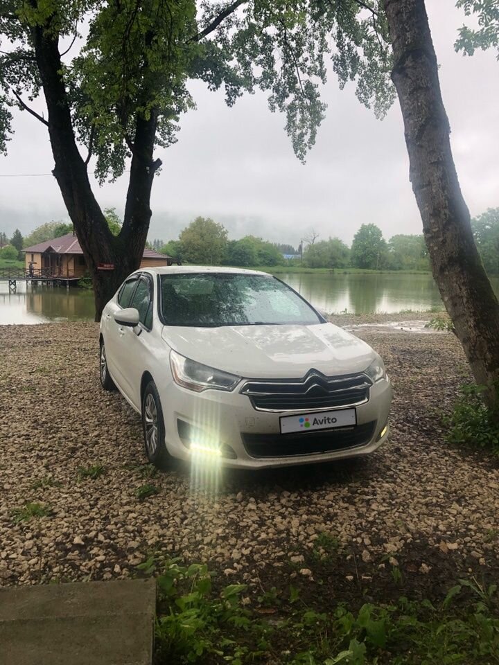 Citroen C4: фото владельца
