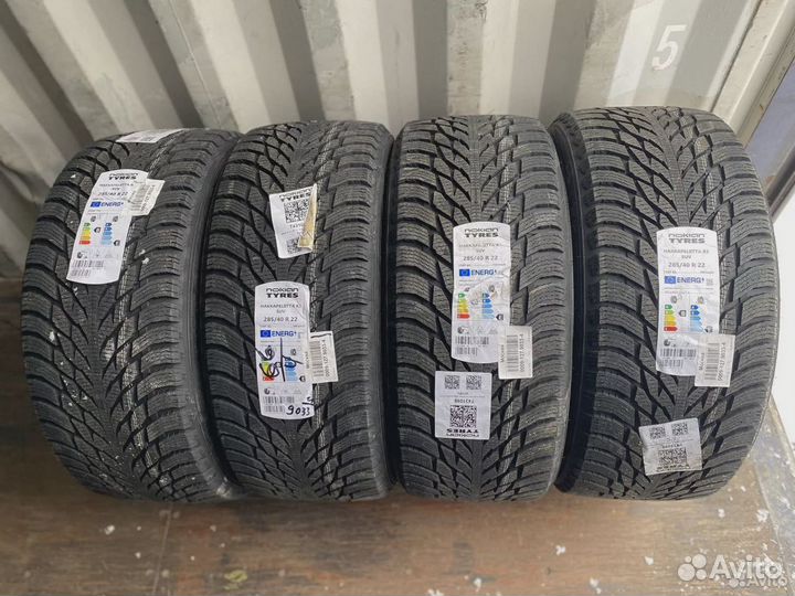 Nokian Tyres Hakkapeliitta R3 SUV 285/40 R22 110T