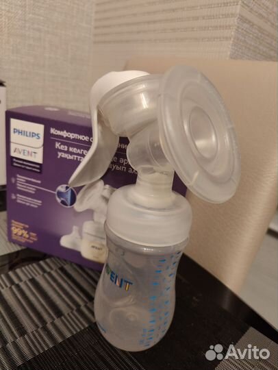 Молокоотсос ручной Philips Avent и бутылочки