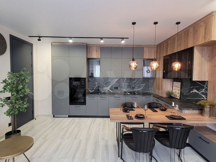 2-к. квартира, 77,5 м², 17/25 эт.