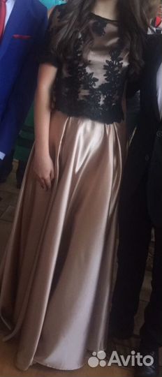 Платье вечернее