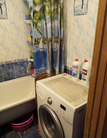 3-к. квартира, 75 м², 4/10 эт.