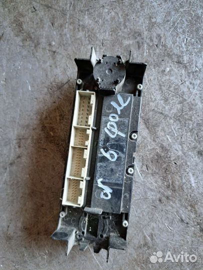 Блок климата на Volkswagen Passat B5