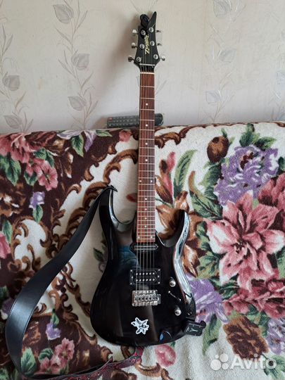 Электрогитара