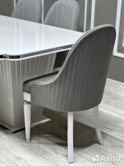 Стол, стулья набор.Оплата при получении