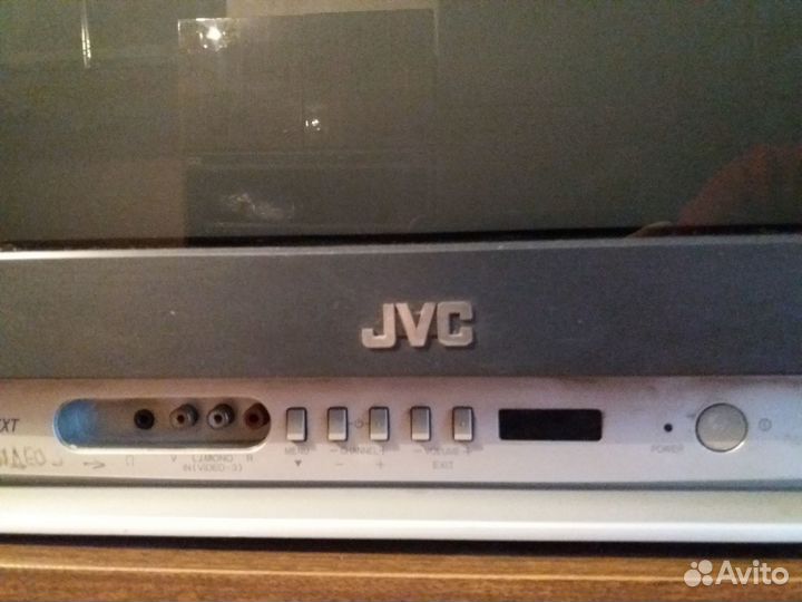 Телевизор JVC б/у