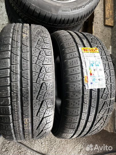 Pirelli Winter Sottozero II 245/45 R19 и 275/40 R19
