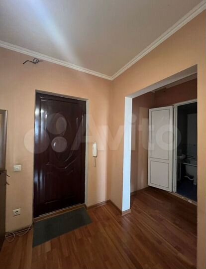 2-к. квартира, 50 м², 9/9 эт.