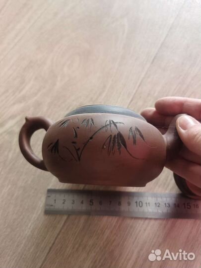 Китайский чайный набор и глиняный чайник