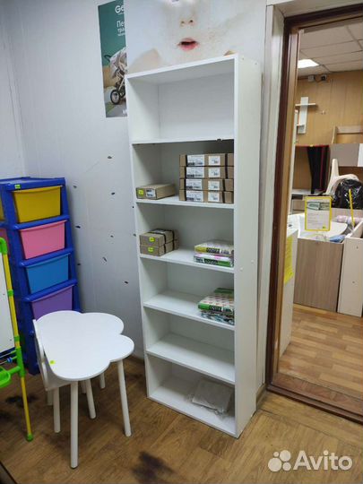 Стеллаж белый