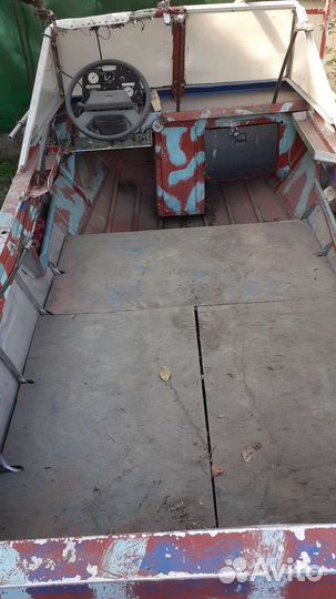 Водомётная лодка