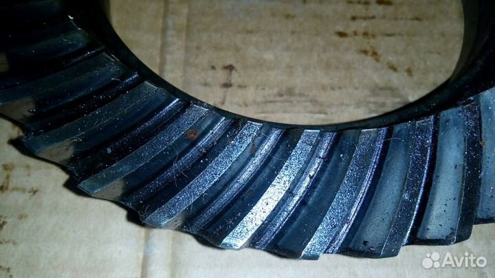 На Ниссан-Террано 1 планитарка переднего моста