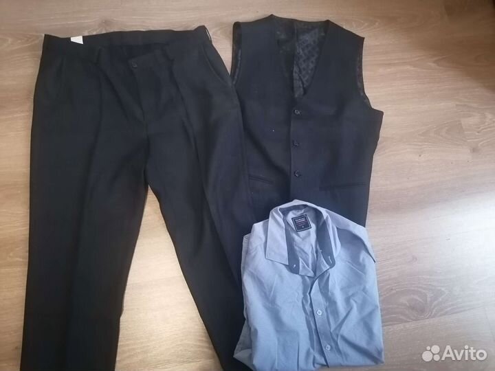 Школьный костюм