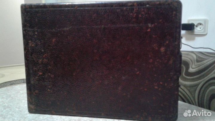 Швейная машинка ретро