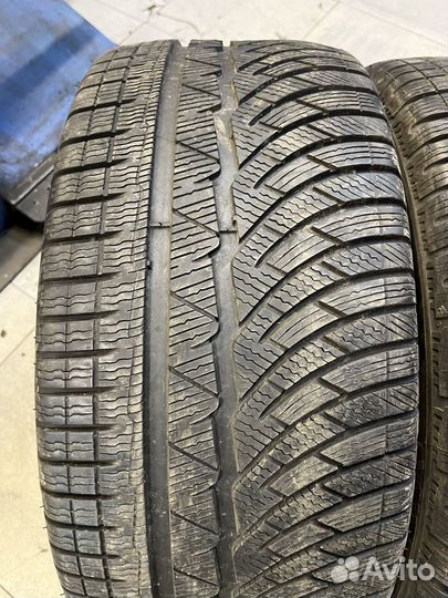 Michelin Alpin 4 245/40 R18