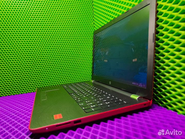 Красный Hp SSD/8/256/Windows 10pro/гарантия